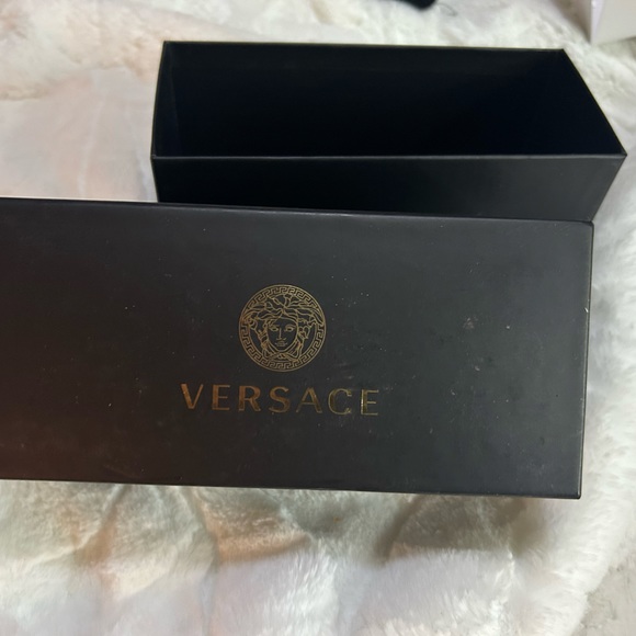 Versace boxes - Picture 2 of 2